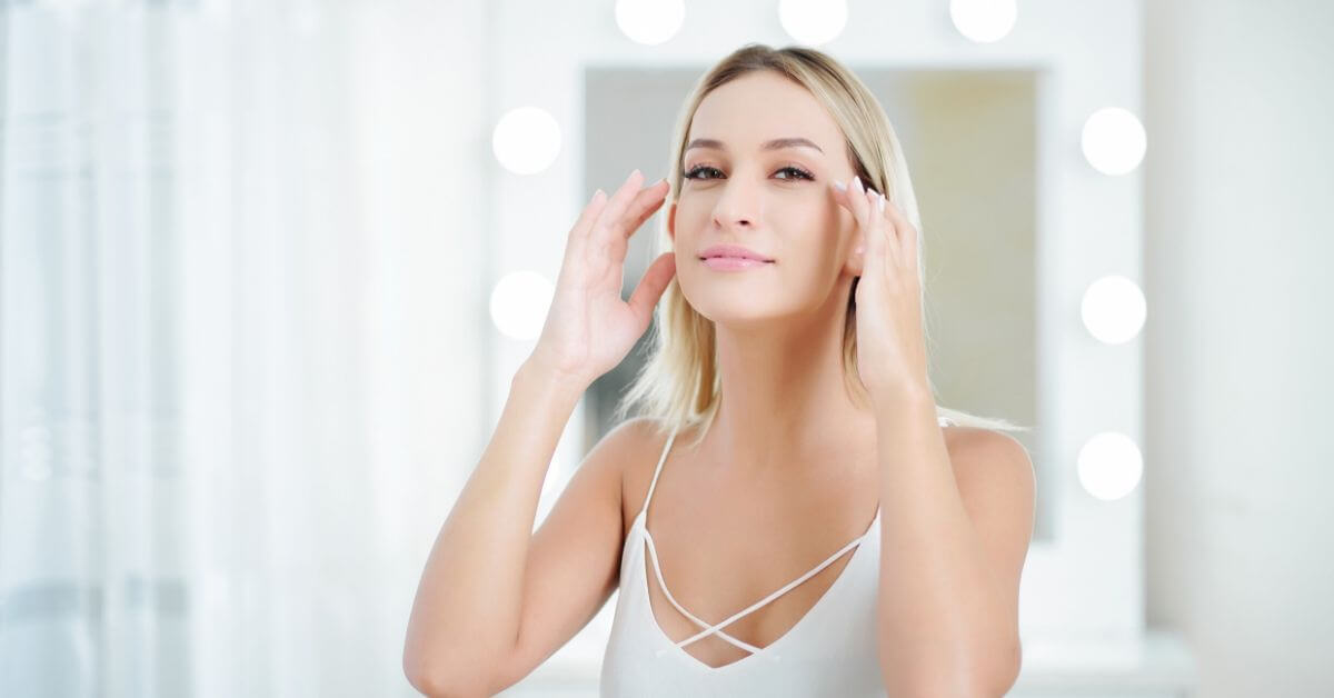 Masajes faciales que tú misma puedes dar a tu rostro